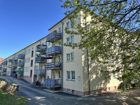 Zentrumsnahe 2-Raumwohnung mit Balkon! Vermietet! - Außenansicht (9670)