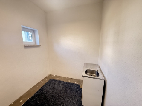 Zentrumsnahe Gewerbeeinheit mit zwei Stellplätzen in Freiberg! - Abstellraum (6622)