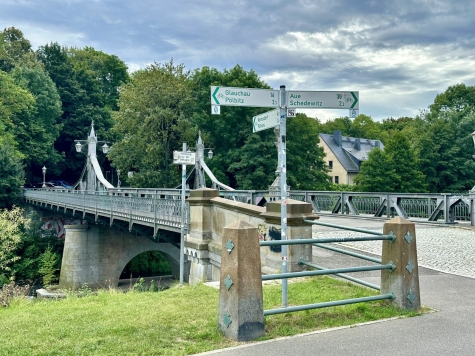 4-Raumwohnung mit Terrasse, Gäste-WC u. TG-Stpl. in ruhiger Lage! Leerstand! - Paradiesbrücke (7652)